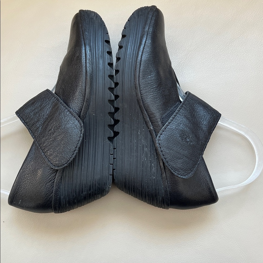 Fly London Black Leather Slip-On Shoes - Picture 3 of 8